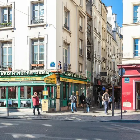 Apartment - Notre-dame *
